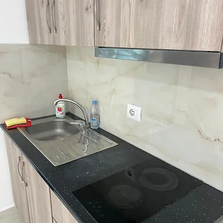 Grandma's 3* Sarandë