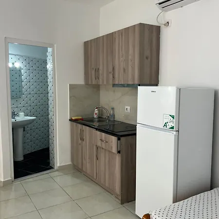 Grandma's 3* Sarandë